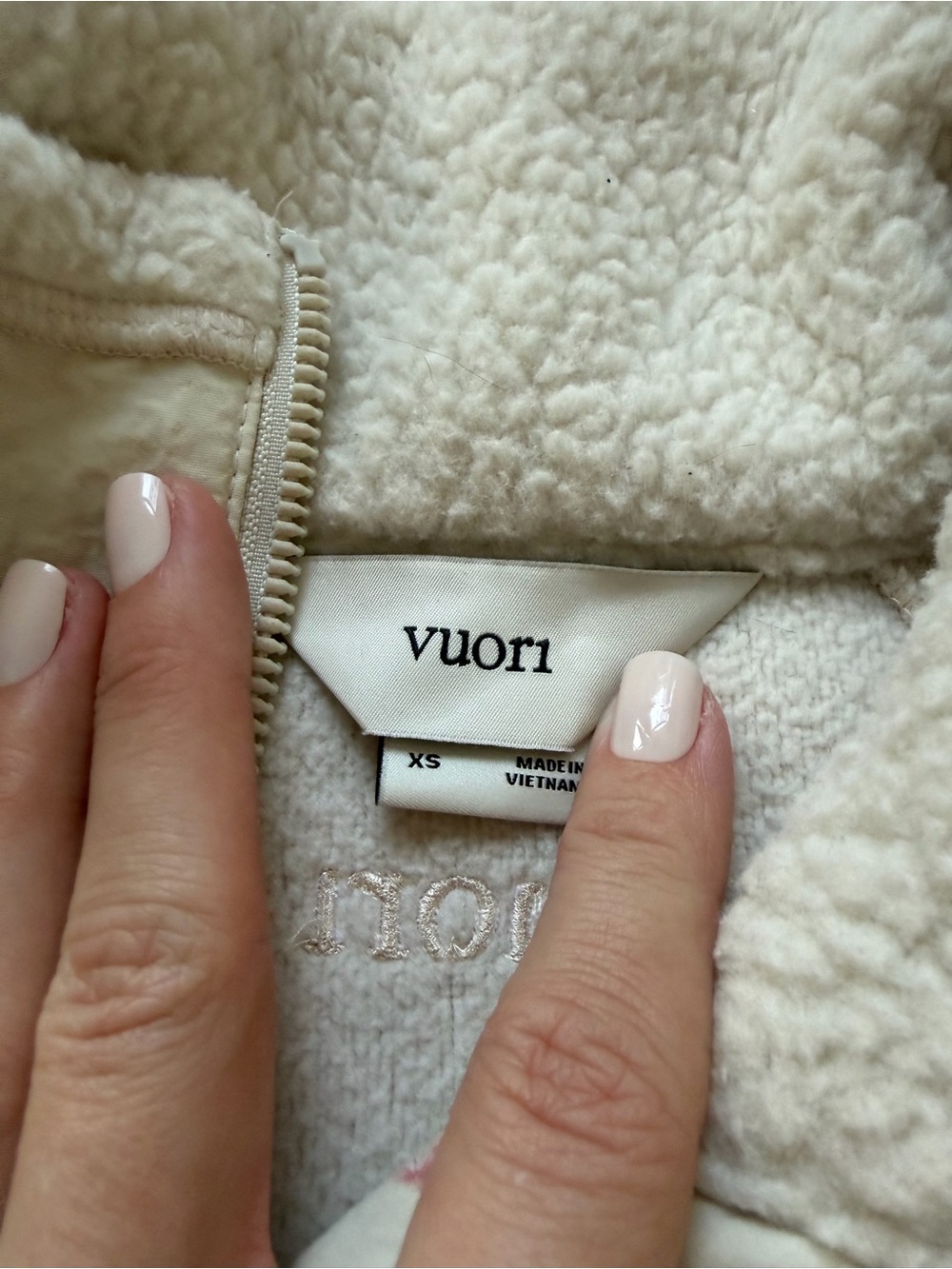 VUORI Bone Sherpa Alpine Zip Up Jacket - Picture 3 of 5